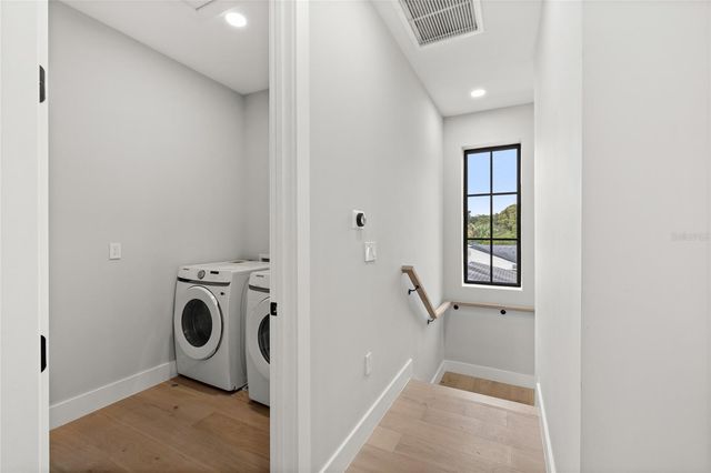 113 W EVANS STREET, Orlando, FL 32804