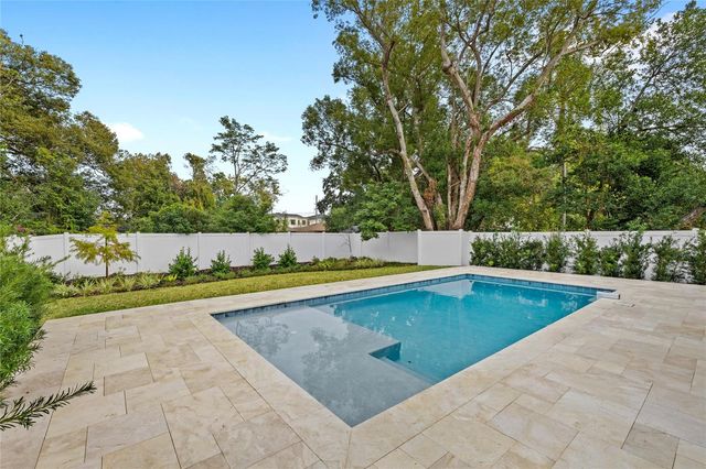 113 W EVANS STREET, Orlando, FL 32804