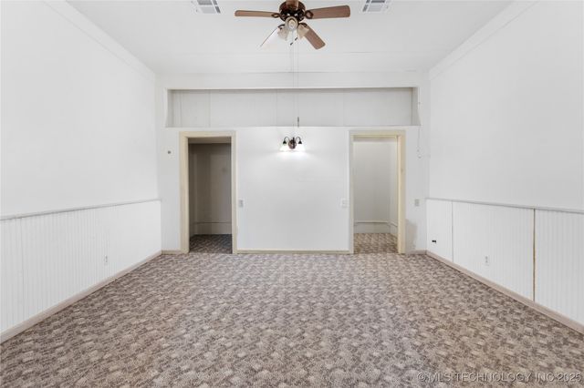 808 SE 15th Street, Wagoner, OK 74467