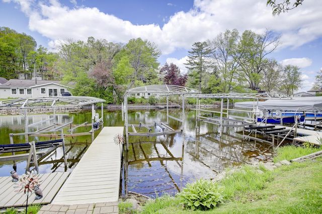 4612 Burma Road, Mcfarland, WI 53558