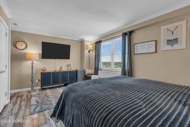 28 Riverside Avenue 11K, Red Bank, NJ 07701