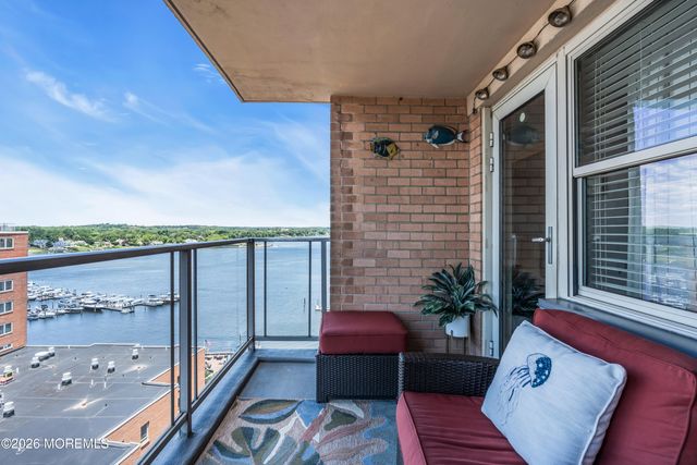 28 Riverside Avenue 11K, Red Bank, NJ 07701