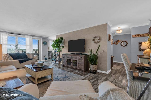 28 Riverside Avenue 11K, Red Bank, NJ 07701