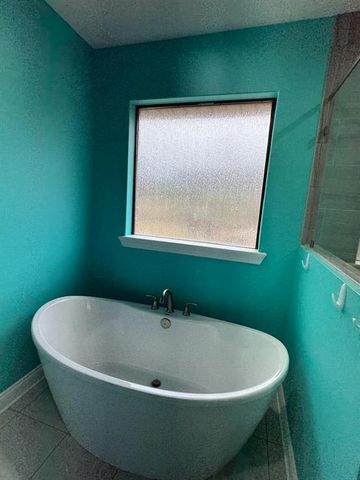 102 HIDDEN Trail, Leesville, LA 71446