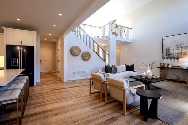 7264 E 115th Avenue, Crown Point, IN 46307