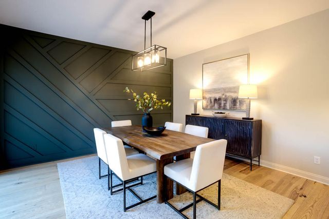 7264 E 115th Avenue, Crown Point, IN 46307