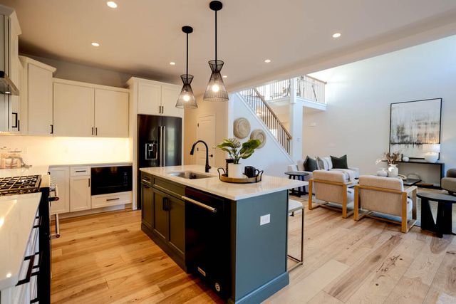 7264 E 115th Avenue, Crown Point, IN 46307