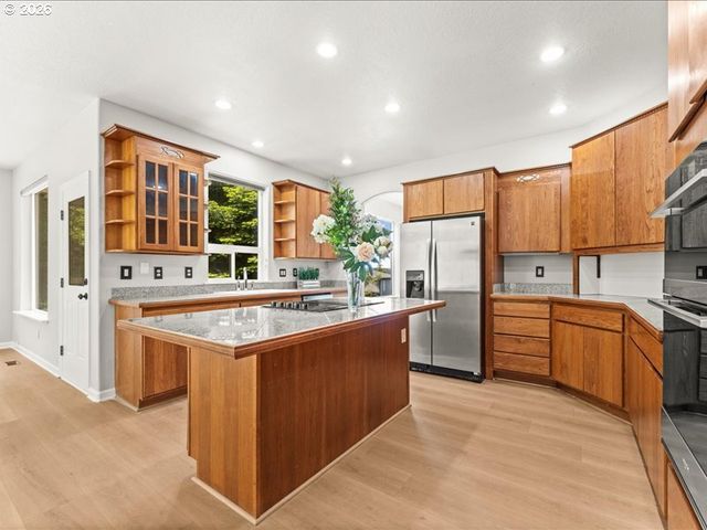 1538 Nw 41ST Cir, Camas, WA 98607