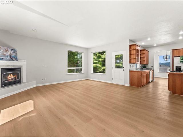1538 Nw 41ST Cir, Camas, WA 98607