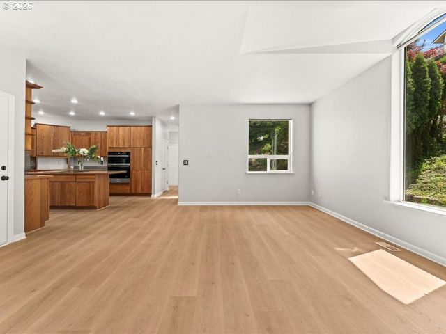 1538 Nw 41ST Cir, Camas, WA 98607