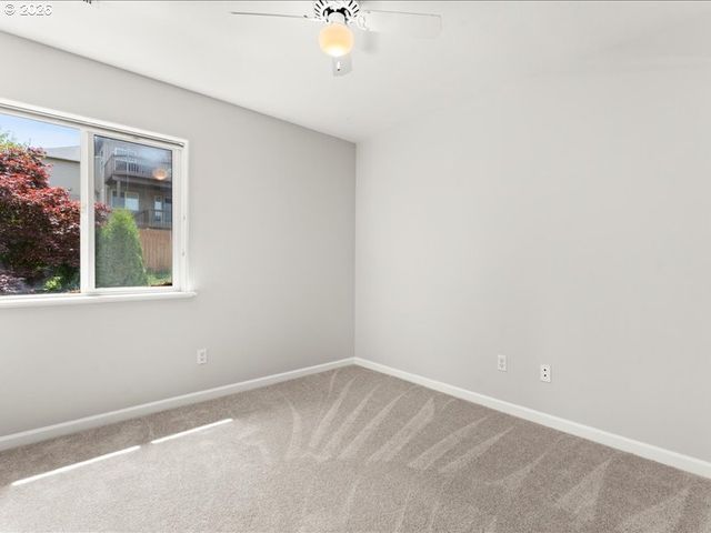1538 Nw 41ST Cir, Camas, WA 98607