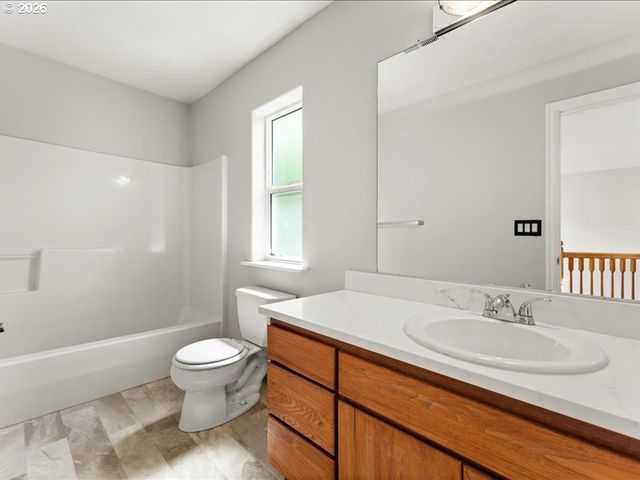 1538 Nw 41ST Cir, Camas, WA 98607