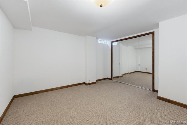 40820 Brightside Court, Sterling Heights, MI 48310