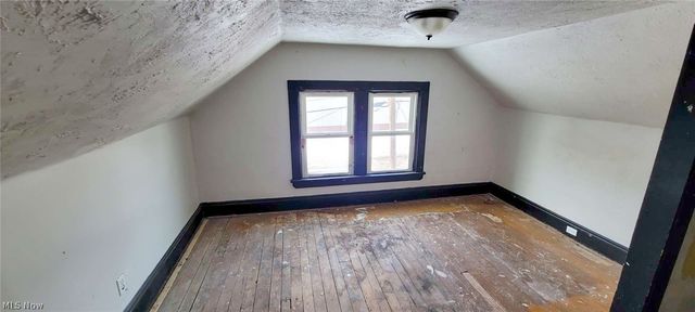 3219 W 33rd Street, Cleveland, OH 44109