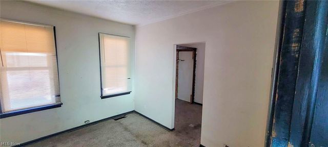 3219 W 33rd Street, Cleveland, OH 44109