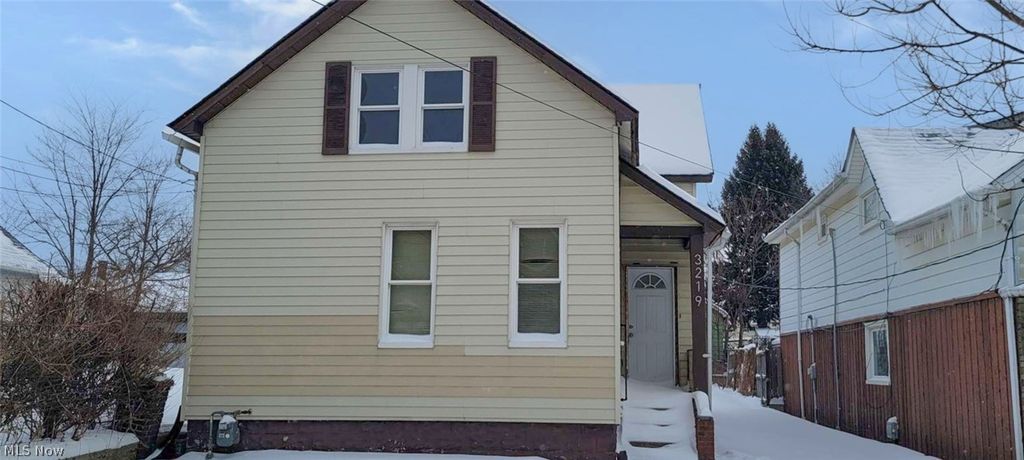 3219 W 33rd Street, Cleveland, OH 44109