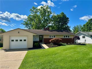 3466 Roseland Avenue, Parkersburg, WV 26104