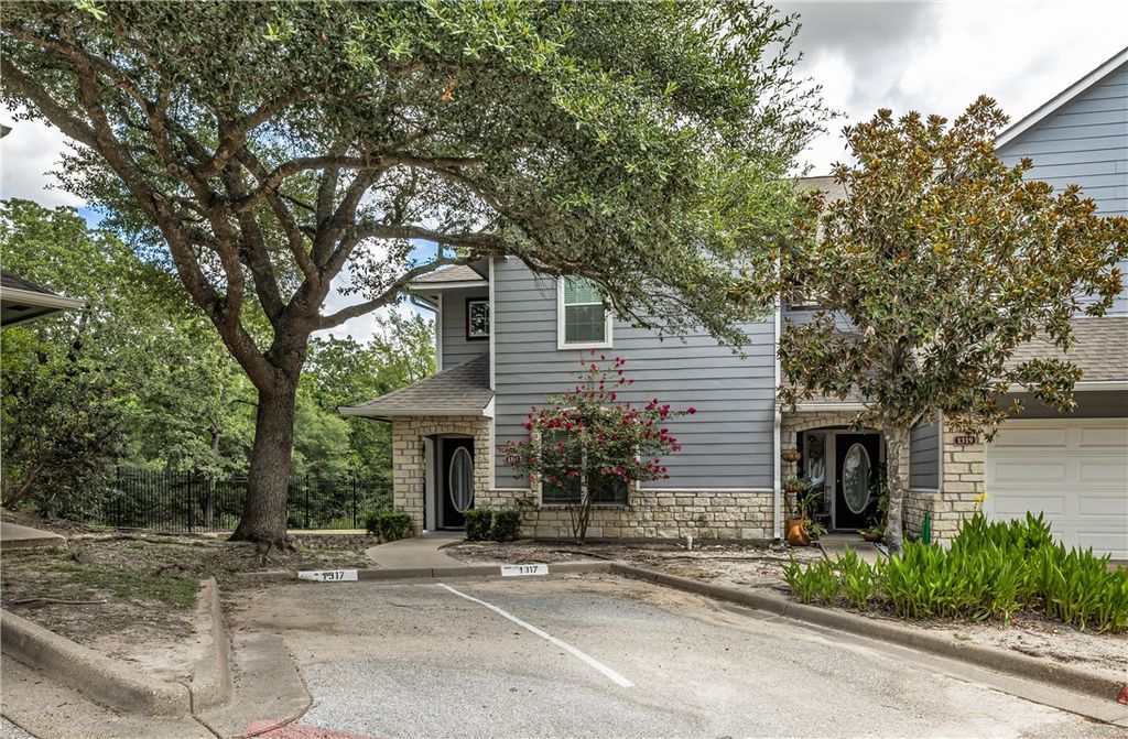 1317 Canyon Creek Circle, College Station, TX 77840 — photo 2