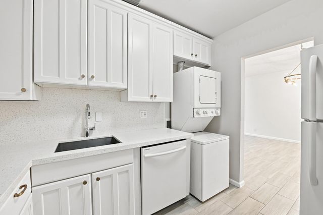 2251 NE 66th Street 1623, Fort Lauderdale, FL 33308