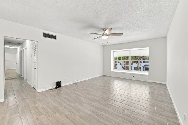 2251 NE 66th Street 1623, Fort Lauderdale, FL 33308