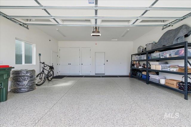 7065 S Zenith Ave, Meridian, ID 83642