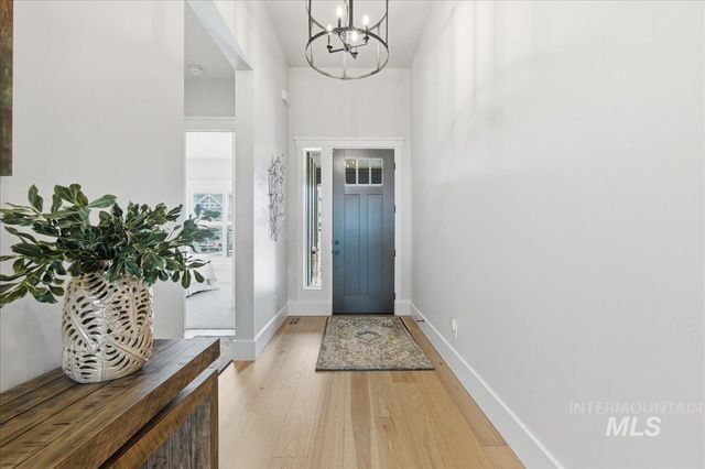 7065 S Zenith Ave, Meridian, ID 83642