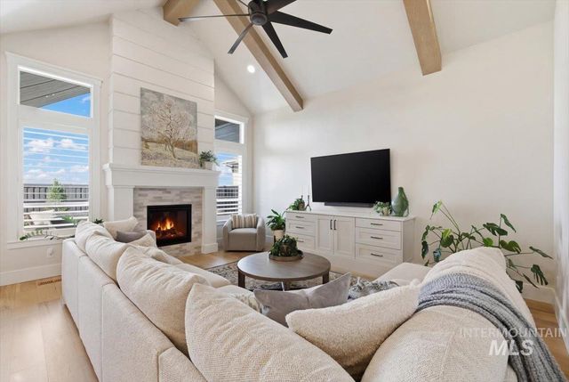 7065 S Zenith Ave, Meridian, ID 83642