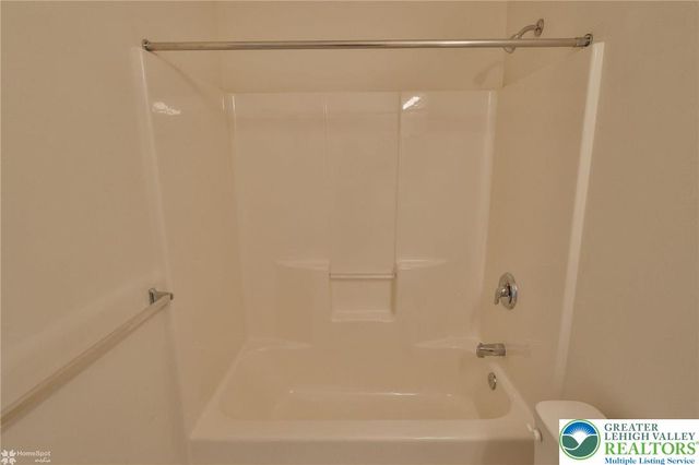 13 Devonshire Drive, Palmer Twp, PA 18045