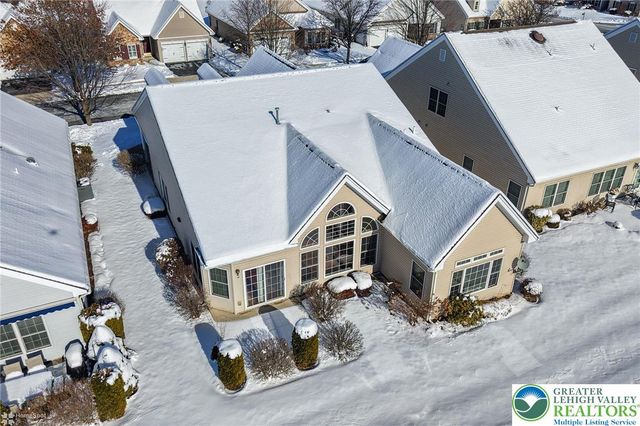 13 Devonshire Drive, Palmer Twp, PA 18045