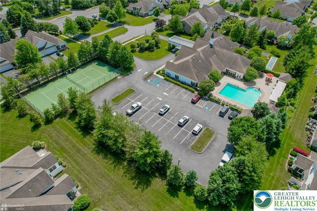 13 Devonshire Drive, Palmer Twp, PA 18045