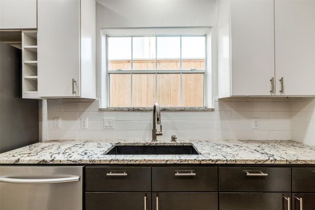 1318 Peden Street D, Houston, TX 77006