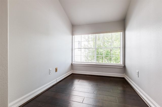 1318 Peden Street D, Houston, TX 77006