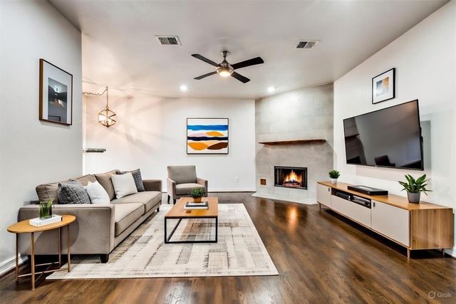 1318 Peden Street D, Houston, TX 77006