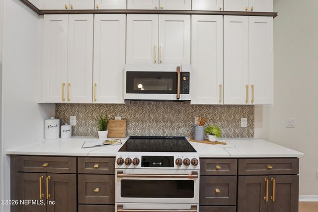 26 FAIRCHILD Lane, Palm Coast, FL 32137