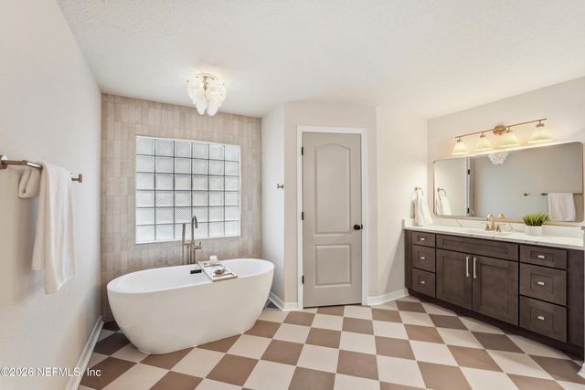 26 FAIRCHILD Lane, Palm Coast, FL 32137