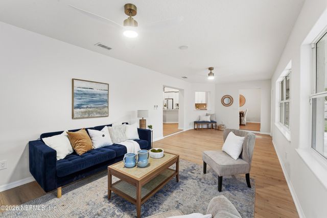 26 FAIRCHILD Lane, Palm Coast, FL 32137