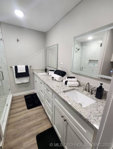 907 S McKinley, Calera, OK 74730