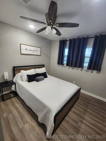 907 S McKinley, Calera, OK 74730