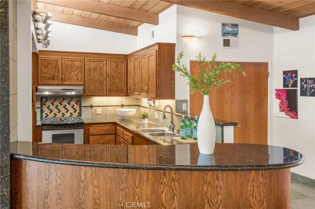 1927 S Moray, San Pedro, CA 90732