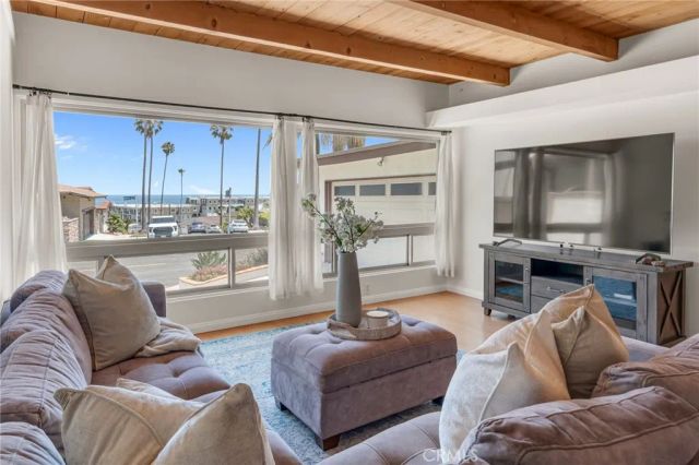 1927 S Moray, San Pedro, CA 90732