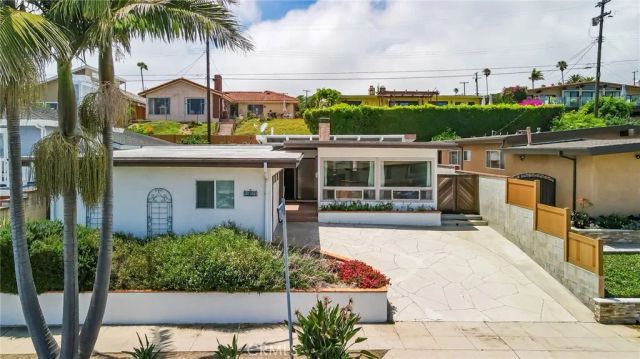 1927 S Moray, San Pedro, CA 90732