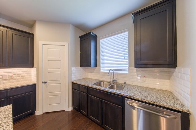 1200 Pigeon Hawk Drive, Little Elm, TX 75068