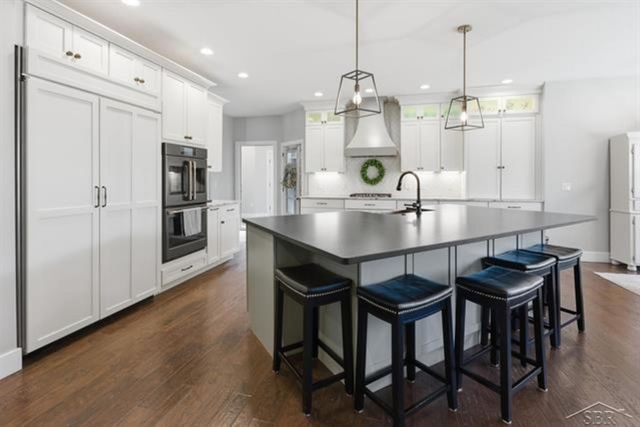 5716 Powder Horn Trail, Midland, MI 48642