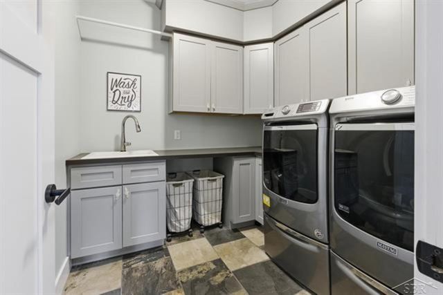 5716 Powder Horn Trail, Midland, MI 48642