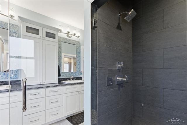 5716 Powder Horn Trail, Midland, MI 48642