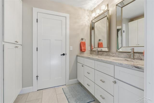 5716 Powder Horn Trail, Midland, MI 48642