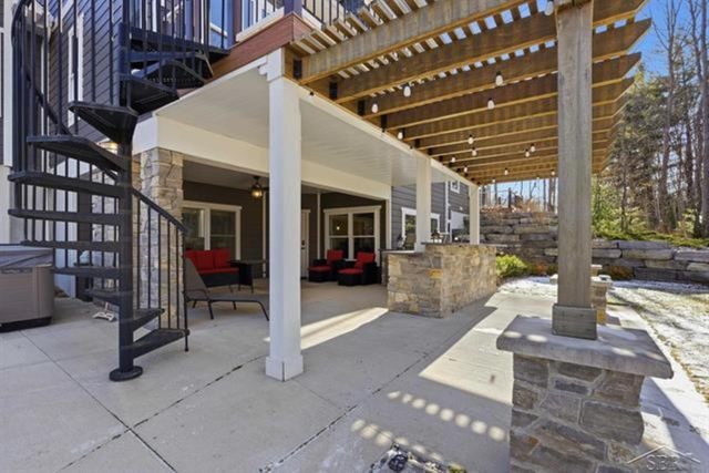 5716 Powder Horn Trail, Midland, MI 48642