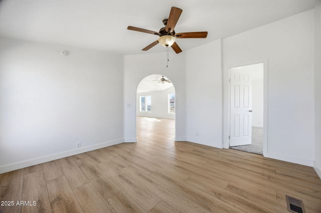 29 W TUMBLEWEED Lane, Taylor, AZ 85939