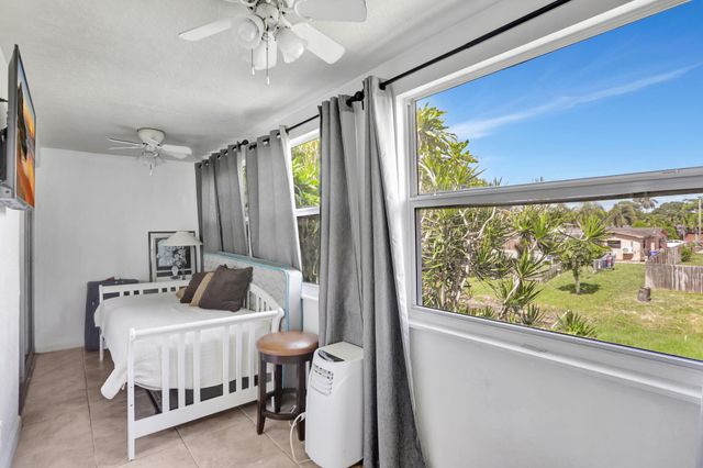 461 NW 76th Avenue 205, Margate, FL 33063