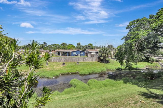461 NW 76th Avenue 205, Margate, FL 33063